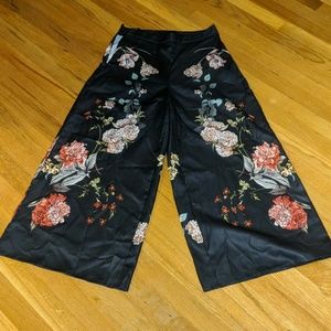 Silky Floral Print Culotte